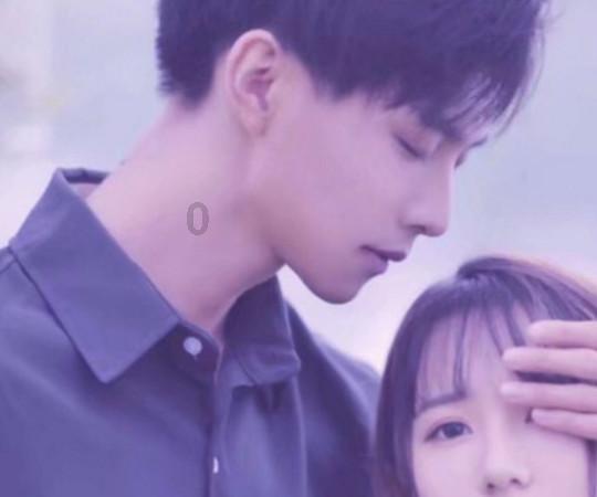 油皮怎么选粉底液？游戏画面